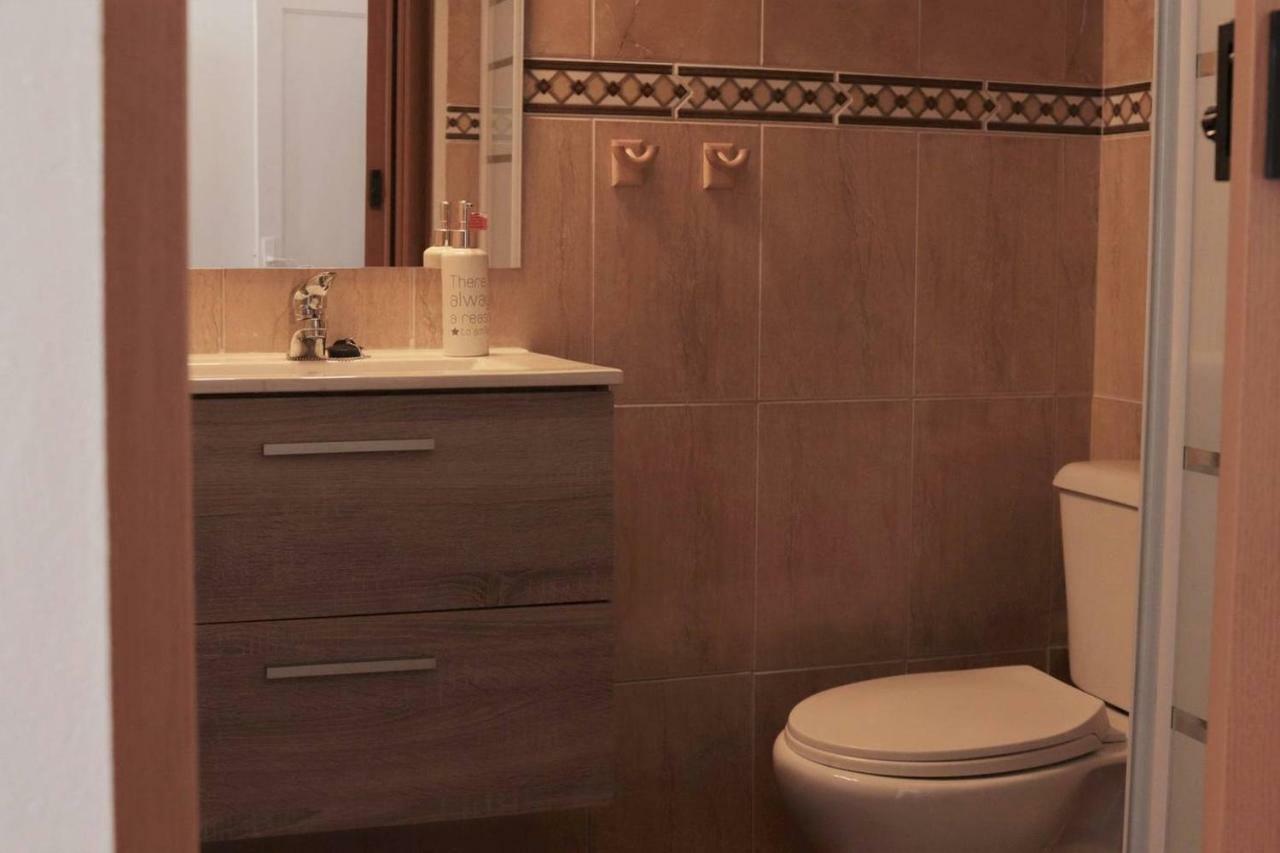 Oasis Atlantico: Rincon Secreto Al Pie De Los Senderos Azano Exterior foto