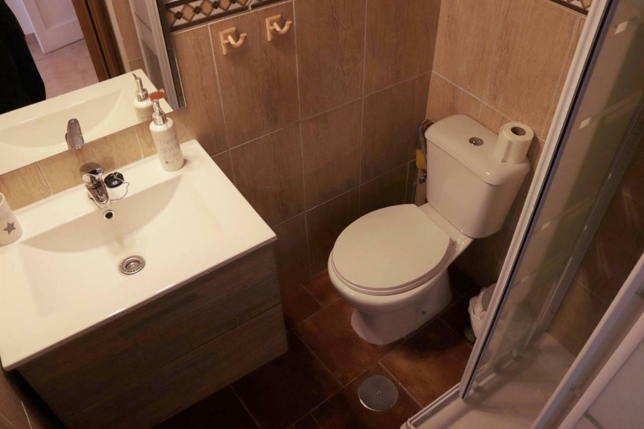 Oasis Atlantico: Rincon Secreto Al Pie De Los Senderos Azano Exterior foto
